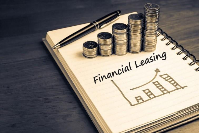 Financial leasing